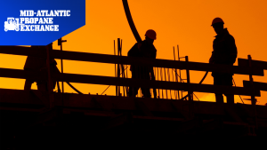 Thumbnail of people working at a construction site